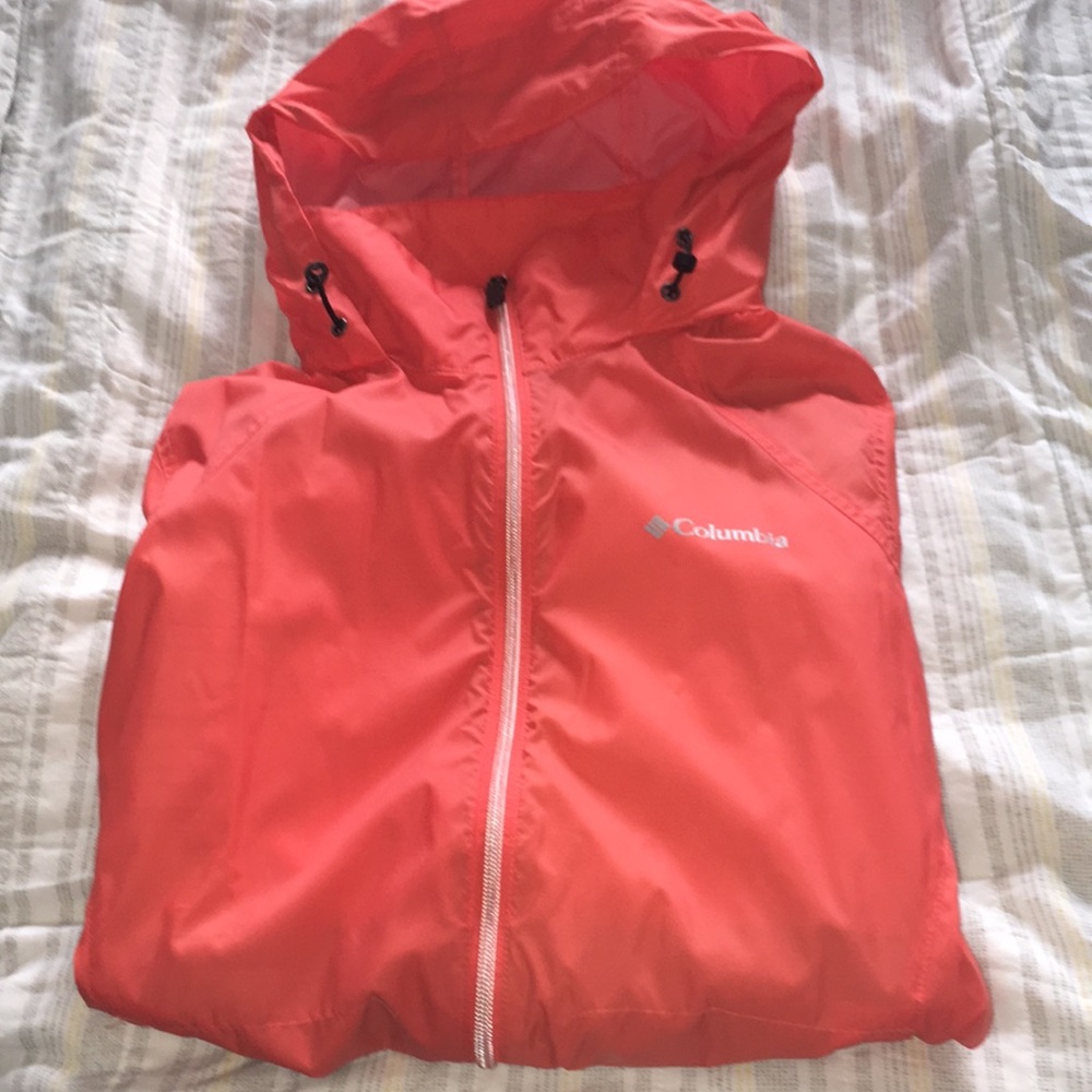 COLUMBIA RAIN JACKET